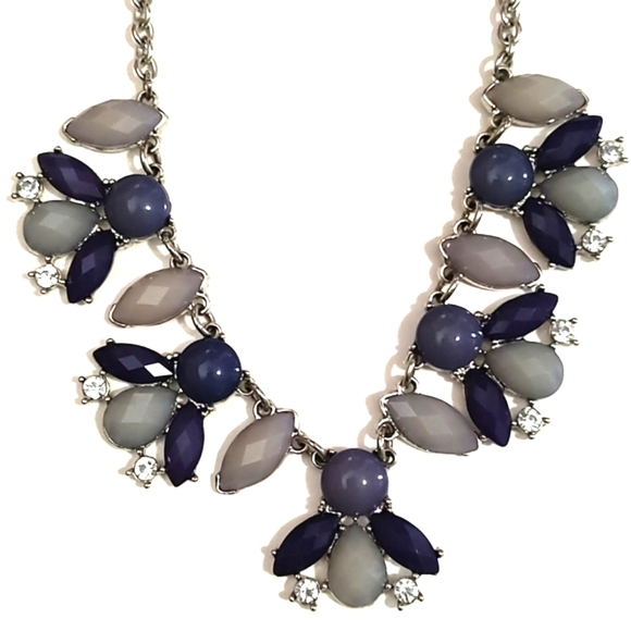 CHARMING CHARLIE ACRYLIC/RHINESTONE SILVER-TONE COLLAR BIB LOT (2) 20" NECKLACES - Picture 4 of 11